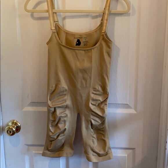 Heavenly Shapewear - Picture 1 of 9